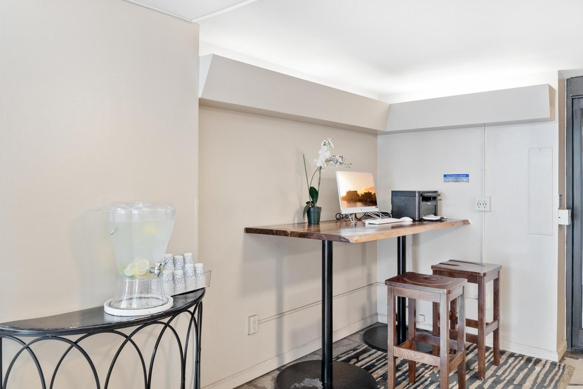 Pacific Monarch - 1 Bedroom - Ocean And City Views! Χονολουλού Εξωτερικό φωτογραφία